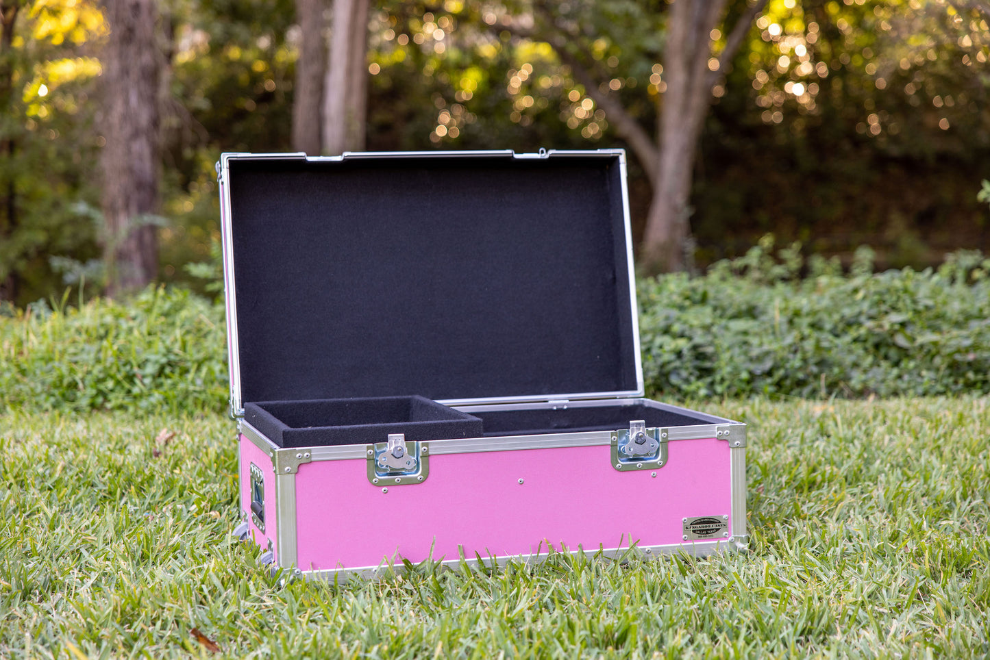 Original Kangaroo Footlocker (Pink)